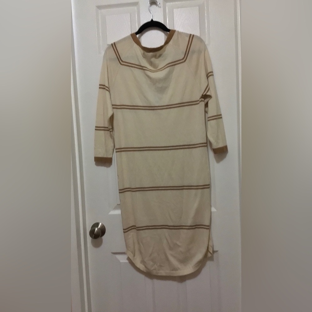 Callahan Cream and Brown V-Neck Sweater Dress Women’s Size Small